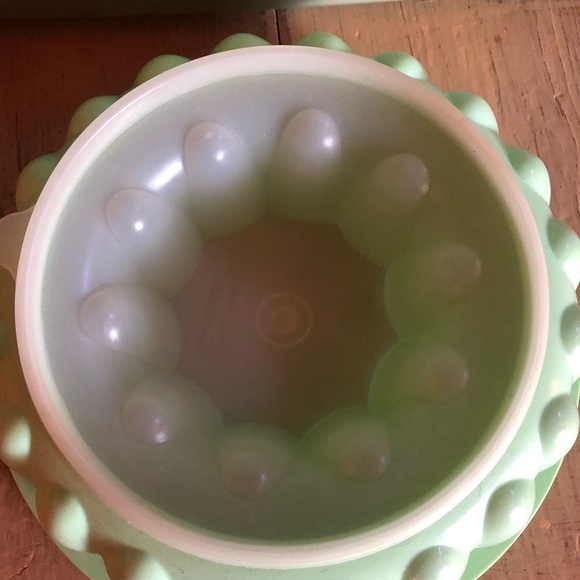 Tupperware Jello mold Mint green *missing lid piece - Picture 4 of 5